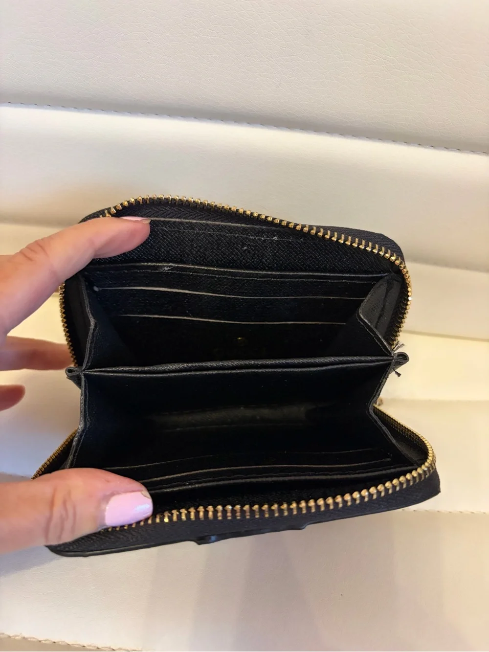 GG Collection compact zip